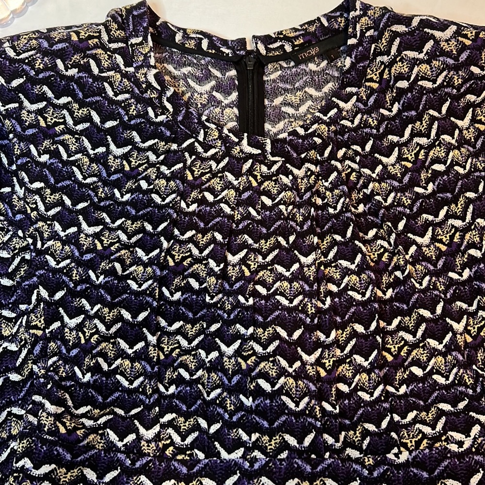 Dress - Picture 4 of 5